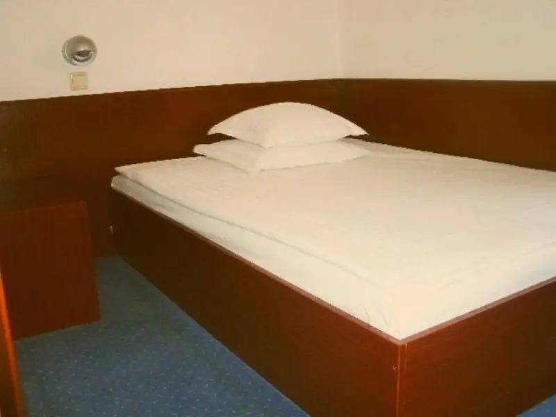 Economy Single Room