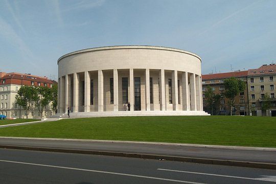 Tour image 3