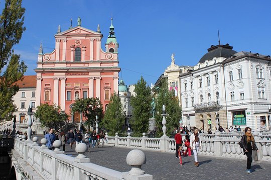Tour image 9